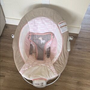 Baby bouncer